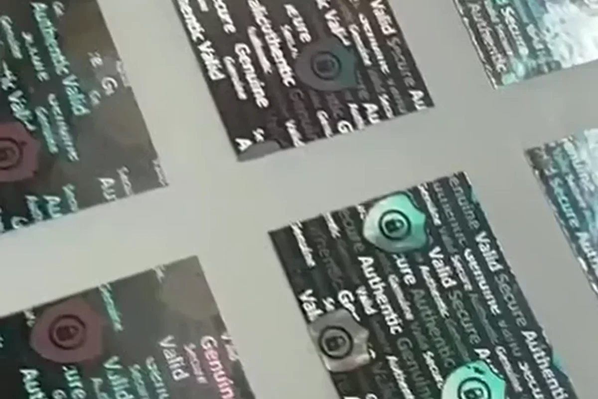 Apsauginės hologramos